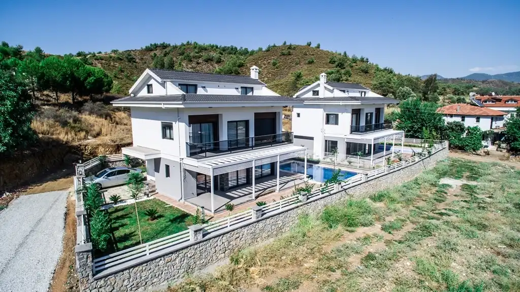 Изображение Просторная вилла 5+1 в Фетхие в невероятно красивой местности